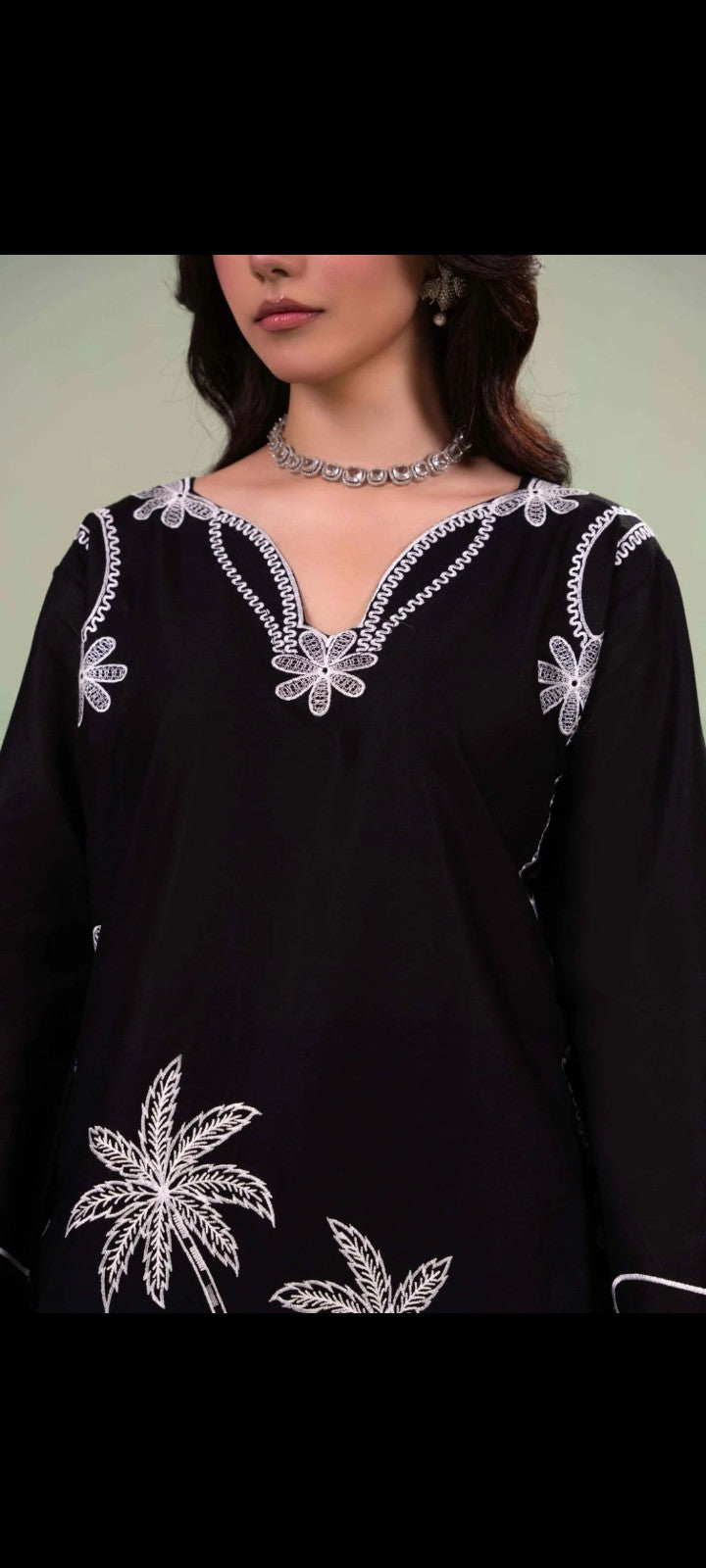Elegant Black Embroidered Lawn Suit – 2 Piece
