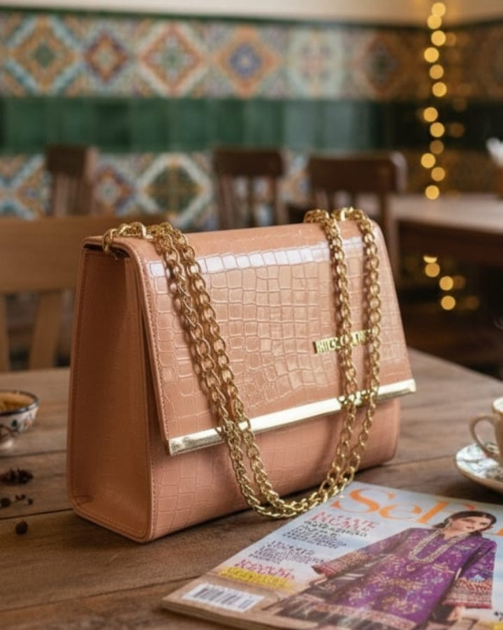 👜 Stylish Women’s Handbag | Trendy & Elegant