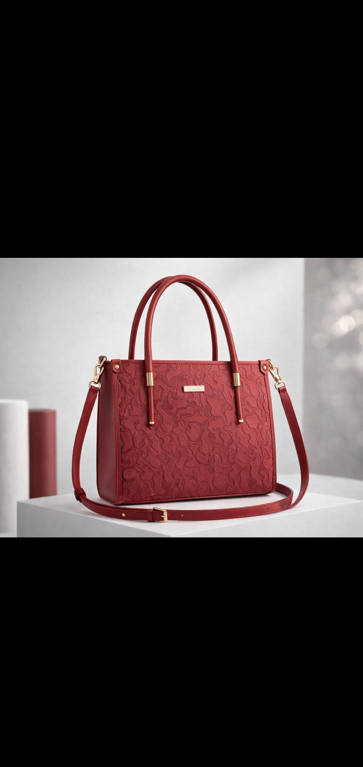👜✨ Elegant & Stylish Women’s Handbag | Trendy Ladies Bag